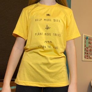 Short sleeve shirt